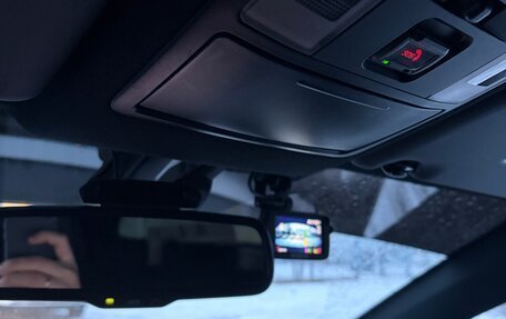 Toyota RAV4, 2018 год, 2 750 000 рублей, 21 фотография