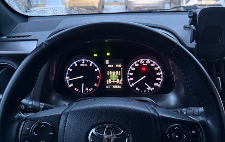 Toyota RAV4, 2018 год, 2 750 000 рублей, 17 фотография