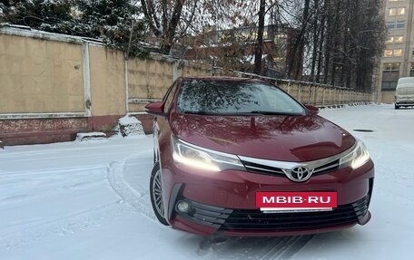 Toyota Corolla, 2018 год, 1 700 000 рублей, 5 фотография