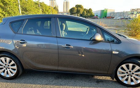 Opel Astra J, 2012 год, 975 000 рублей, 4 фотография