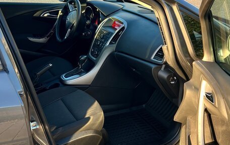 Opel Astra J, 2012 год, 975 000 рублей, 5 фотография