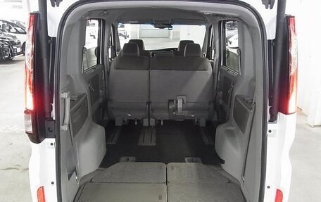 Honda Stepwgn IV, 2016 год, 1 610 003 рублей, 14 фотография