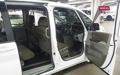 Honda Stepwgn IV, 2016 год, 1 610 003 рублей, 10 фотография