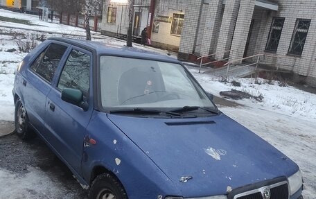 Skoda Felicia I рестайлинг, 1998 год, 105 000 рублей, 1 фотография