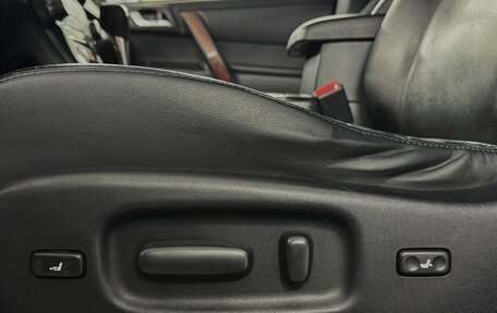 Toyota Highlander III, 2012 год, 1 820 000 рублей, 13 фотография