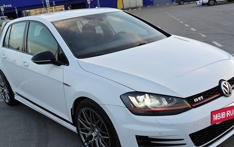 Volkswagen Golf GTI VII, 2013 год, 1 700 000 рублей, 3 фотография