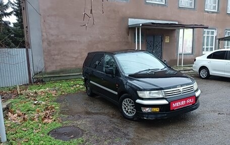 Mitsubishi Chariot III, 1999 год, 145 000 рублей, 2 фотография