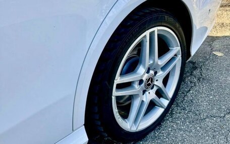 Mercedes-Benz E-Класс, 2012 год, 3 200 000 рублей, 31 фотография
