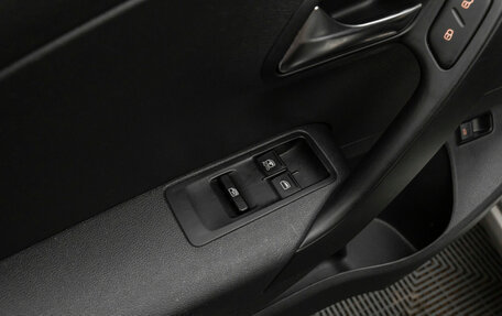 Volkswagen Polo VI (EU Market), 2016 год, 1 330 000 рублей, 18 фотография