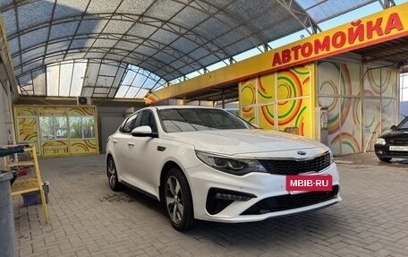 KIA Optima IV, 2019 год, 1 570 000 рублей, 4 фотография