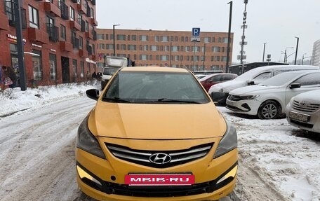 Hyundai Solaris II рестайлинг, 2016 год, 599 000 рублей, 10 фотография