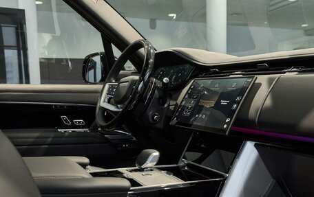 Land Rover Range Rover IV рестайлинг, 2025 год, 25 000 000 рублей, 9 фотография