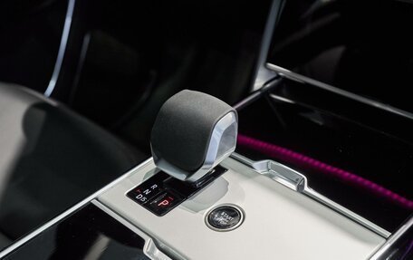 Land Rover Range Rover IV рестайлинг, 2025 год, 25 000 000 рублей, 19 фотография