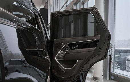 Land Rover Range Rover IV рестайлинг, 2025 год, 25 000 000 рублей, 27 фотография