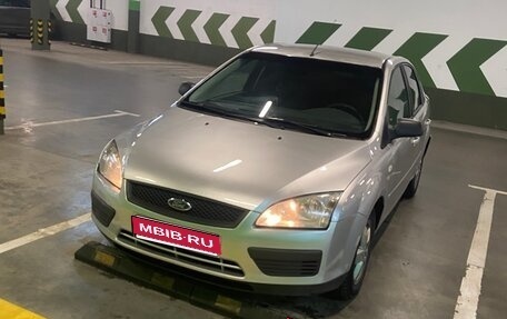 Ford Focus II рестайлинг, 2005 год, 460 000 рублей, 1 фотография
