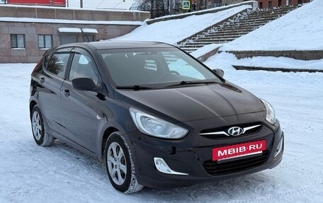Hyundai Solaris II рестайлинг, 2012 год, 750 000 рублей, 6 фотография