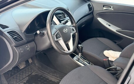 Hyundai Solaris II рестайлинг, 2012 год, 750 000 рублей, 10 фотография