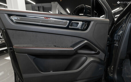 Porsche Cayenne III, 2020 год, 12 100 000 рублей, 15 фотография