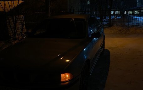 BMW 5 серия, 2002 год, 490 000 рублей, 2 фотография