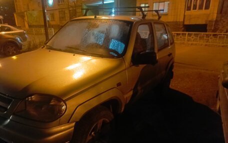 Chevrolet Niva I рестайлинг, 2005 год, 220 000 рублей, 3 фотография