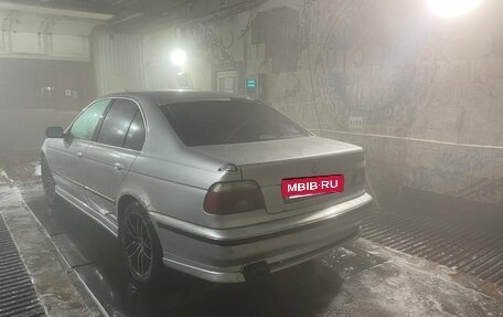 BMW 5 серия, 2002 год, 490 000 рублей, 8 фотография