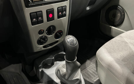 Renault Logan I, 2007 год, 349 000 рублей, 17 фотография