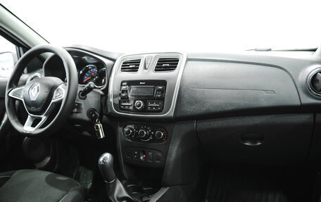 Renault Sandero II рестайлинг, 2019 год, 1 330 000 рублей, 6 фотография