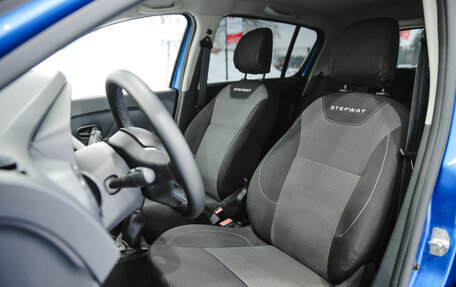 Renault Sandero II рестайлинг, 2019 год, 1 330 000 рублей, 7 фотография