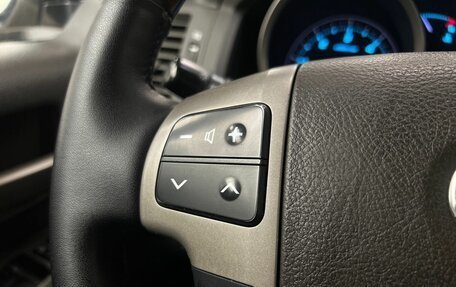 Toyota Land Cruiser 200, 2010 год, 3 049 900 рублей, 12 фотография