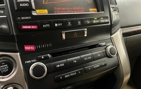 Toyota Land Cruiser 200, 2010 год, 3 049 900 рублей, 15 фотография