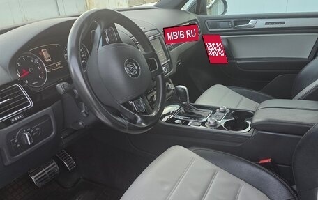 Volkswagen Touareg III, 2017 год, 4 880 000 рублей, 14 фотография