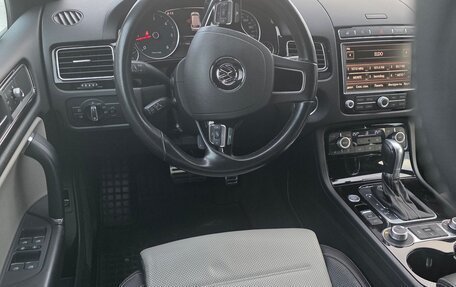 Volkswagen Touareg III, 2017 год, 4 880 000 рублей, 20 фотография