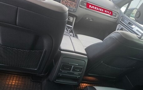 Volkswagen Touareg III, 2017 год, 4 880 000 рублей, 18 фотография