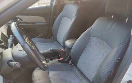 Chevrolet Cruze II, 2013 год, 1 300 000 рублей, 18 фотография