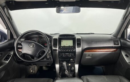 Toyota Land Cruiser Prado 120 рестайлинг, 2004 год, 1 359 000 рублей, 15 фотография