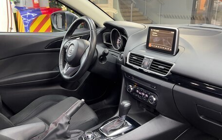 Mazda 3, 2014 год, 1 375 000 рублей, 8 фотография
