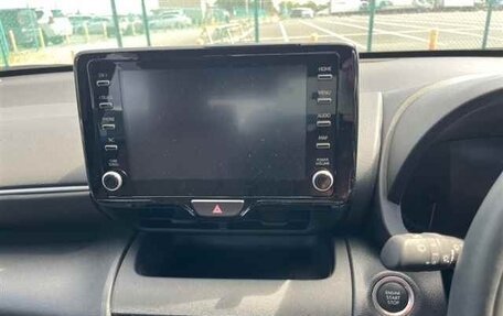 Toyota Yaris Cross, 2022 год, 1 725 003 рублей, 5 фотография