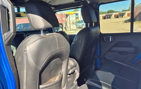 Jeep Wrangler, 2023 год, 5 400 000 рублей, 7 фотография