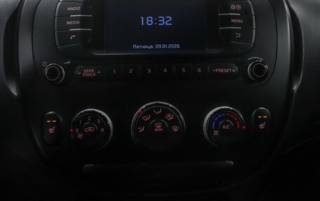 KIA Soul II рестайлинг, 2018 год, 1 599 000 рублей, 15 фотография