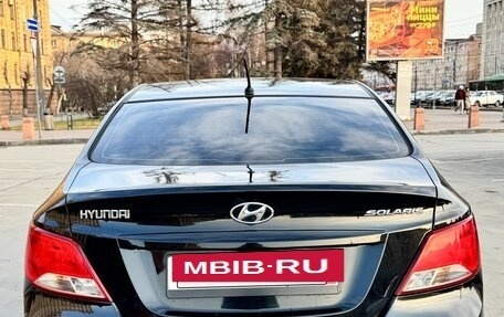 Hyundai Solaris II рестайлинг, 2015 год, 800 000 рублей, 5 фотография