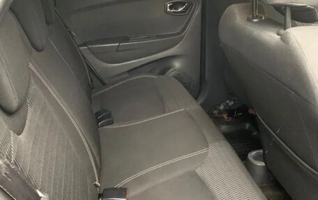 Renault Kaptur I рестайлинг, 2017 год, 820 000 рублей, 2 фотография