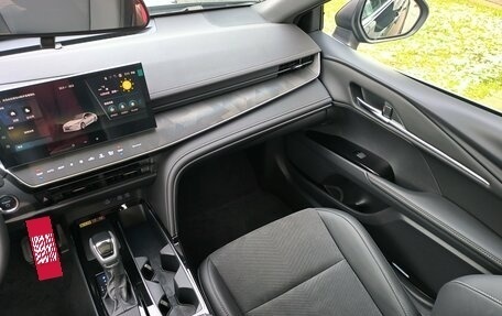 Toyota Camry, 2025 год, 4 750 000 рублей, 24 фотография