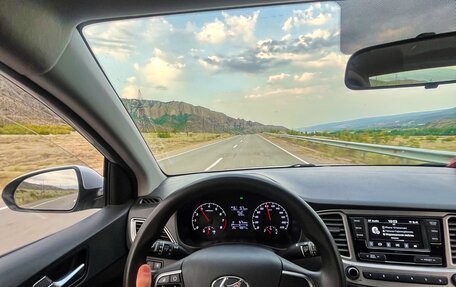 Hyundai Solaris II рестайлинг, 2021 год, 1 200 000 рублей, 7 фотография