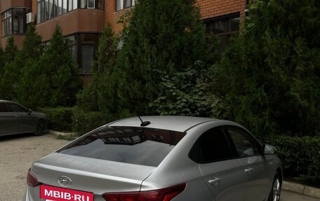 Hyundai Solaris II рестайлинг, 2021 год, 1 200 000 рублей, 6 фотография