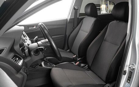 Hyundai Solaris II рестайлинг, 2017 год, 1 249 000 рублей, 10 фотография