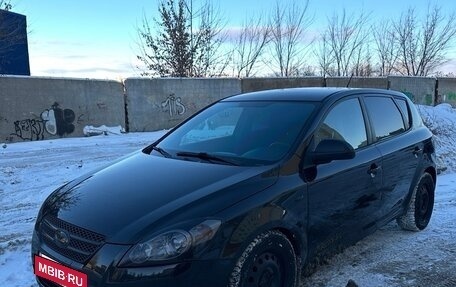 KIA cee'd I рестайлинг, 2007 год, 700 000 рублей, 3 фотография