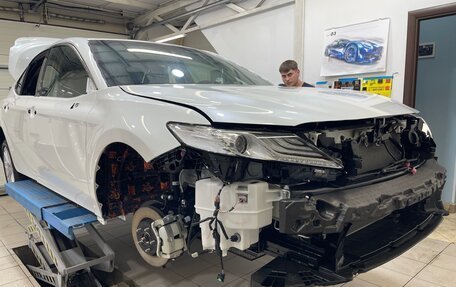 Toyota Camry, 2021 год, 3 499 999 рублей, 13 фотография
