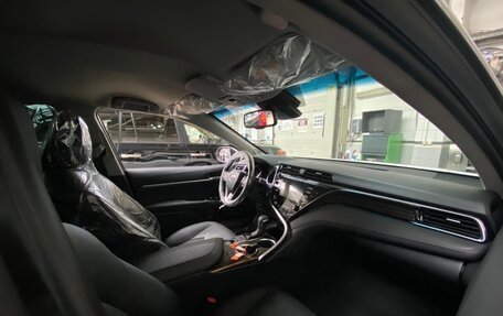 Toyota Camry, 2021 год, 3 499 999 рублей, 10 фотография