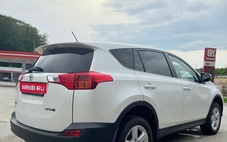 Toyota RAV4, 2013 год, 1 490 000 рублей, 18 фотография