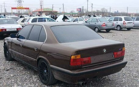 BMW 5 серия, 1988 год, 430 000 рублей, 4 фотография